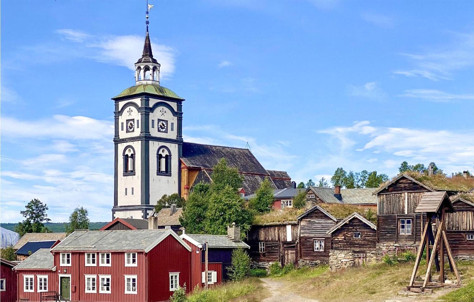 3 Bedroom Cozy Home In Røros Εξωτερικό φωτογραφία